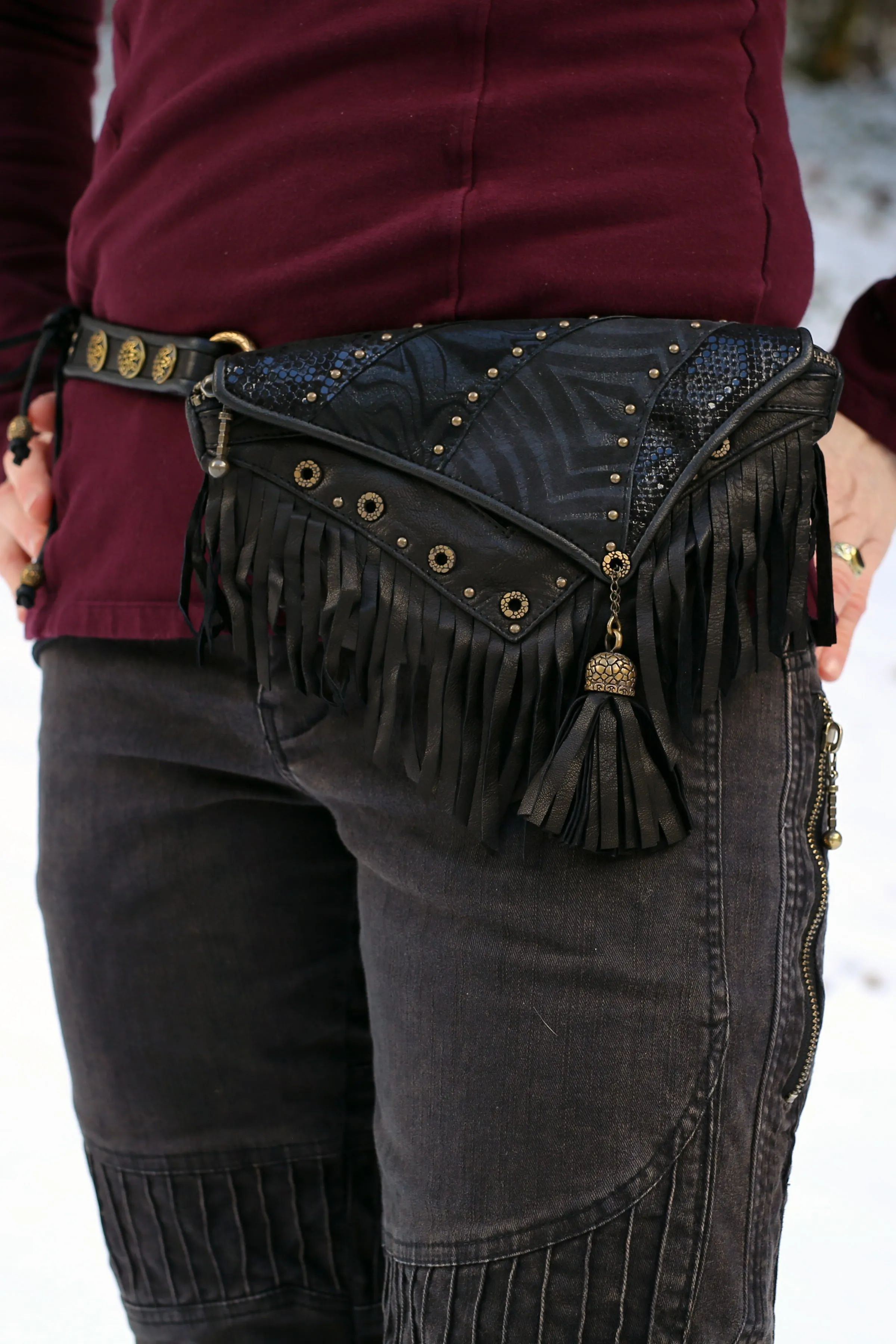 Asli Tassel Bag - Black