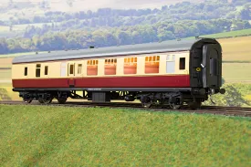 Darstaed D21-1-03 Finescale O Gauge BR Mk1 BSK (Brake Second Corridor), Blood & Custard