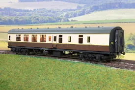 Darstaed D21-2-03 Finescale O Gauge BR Mk1 BSK (Brake Second Corridor), Choc & Cream