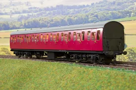 Darstaed D23-6-3 7mm Finescale O Gauge BR 57' Mk1 Suburban Second Open (SO) Coach, BR Crimson